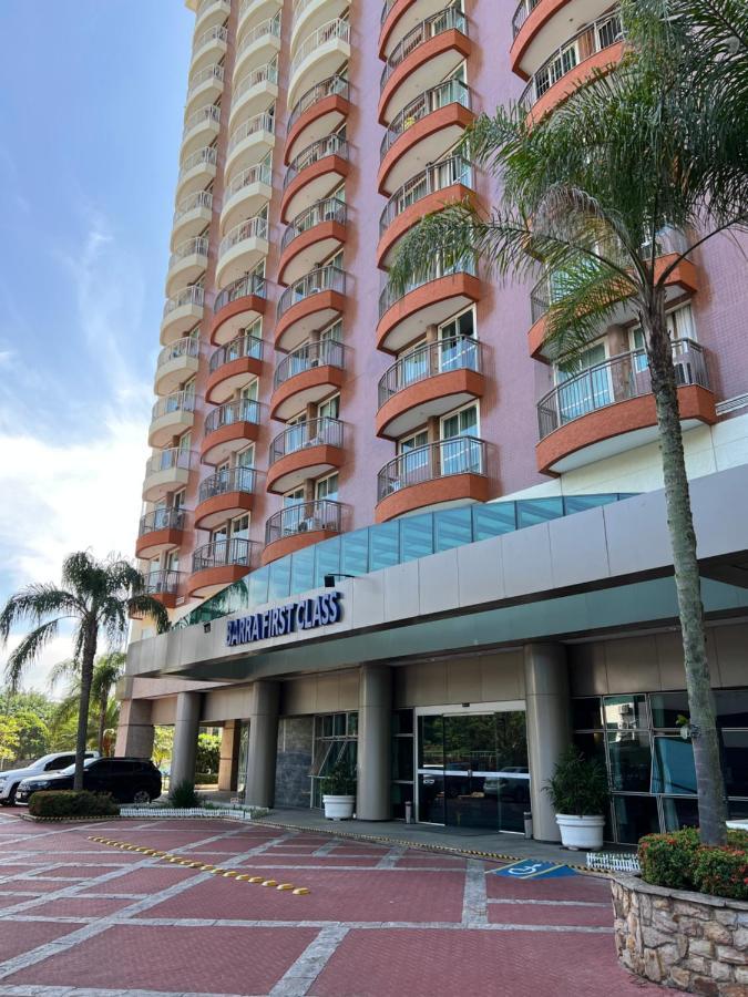 Flat Com Vista Panoramica -15- Na Barra Da Tijuca - Estacionamento Gratuito - Frigobar - Ar Condicionado - Piscina - Academia - Balsa Para Praia Gratis - Varanda - Vista Parcial Mar E Lagoa 里约热内卢 外观 照片