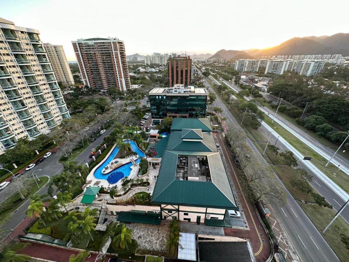 Flat Com Vista Panoramica -15- Na Barra Da Tijuca - Estacionamento Gratuito - Frigobar - Ar Condicionado - Piscina - Academia - Balsa Para Praia Gratis - Varanda - Vista Parcial Mar E Lagoa 里约热内卢 外观 照片
