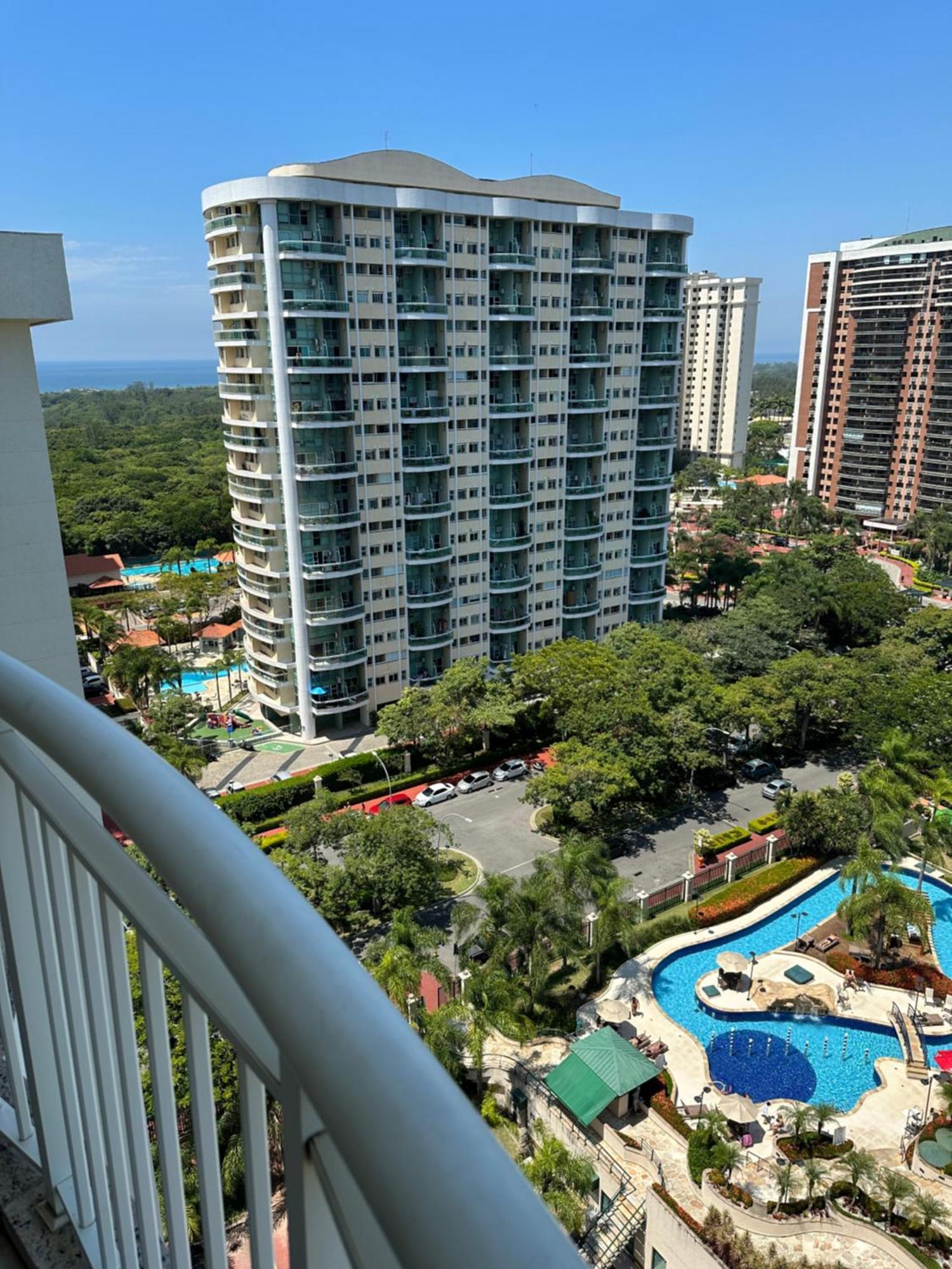 Flat Com Vista Panoramica -15- Na Barra Da Tijuca - Estacionamento Gratuito - Frigobar - Ar Condicionado - Piscina - Academia - Balsa Para Praia Gratis - Varanda - Vista Parcial Mar E Lagoa 里约热内卢 外观 照片