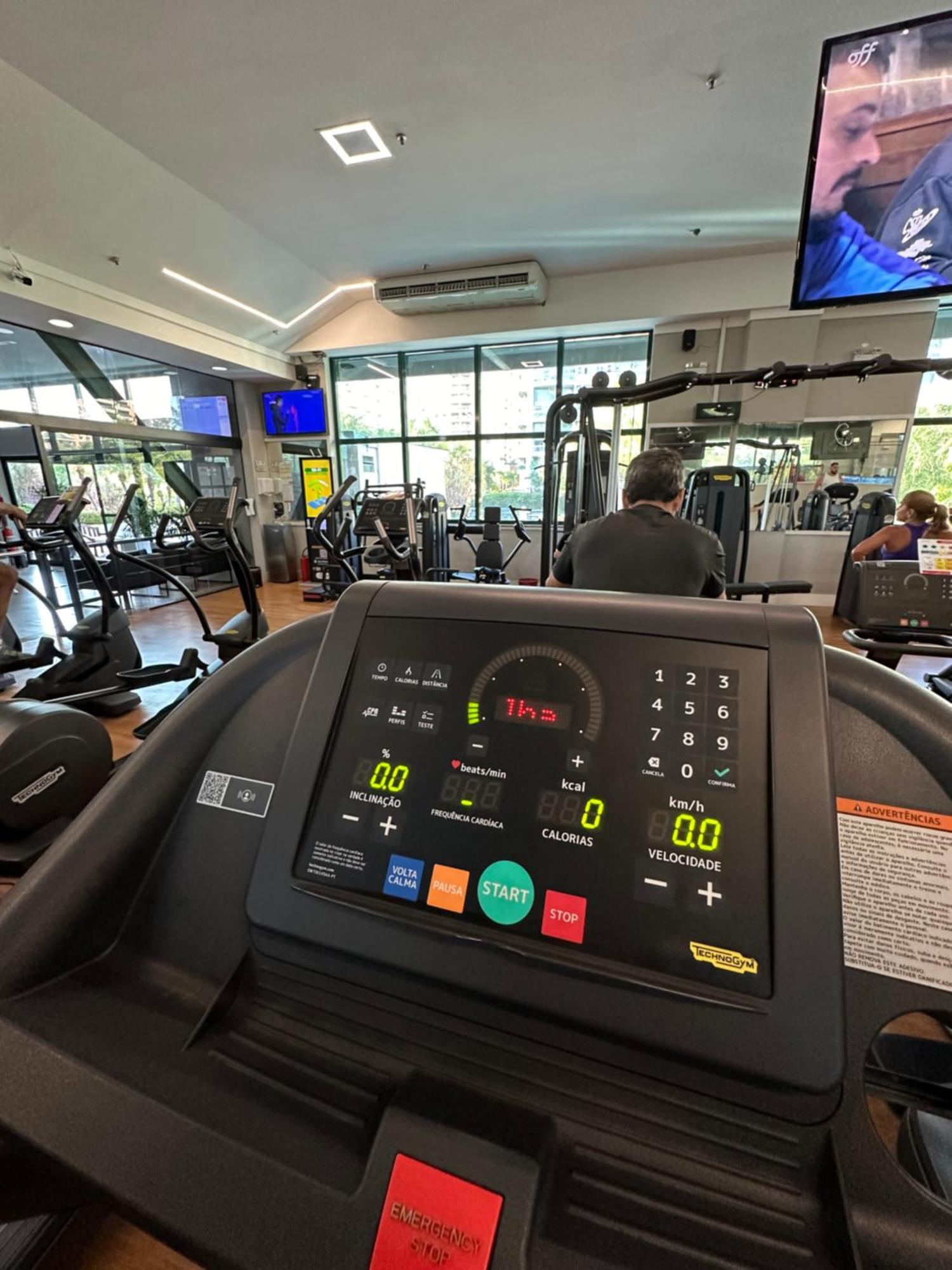 Flat Com Vista Panoramica -15- Na Barra Da Tijuca - Estacionamento Gratuito - Frigobar - Ar Condicionado - Piscina - Academia - Balsa Para Praia Gratis - Varanda - Vista Parcial Mar E Lagoa 里约热内卢 外观 照片