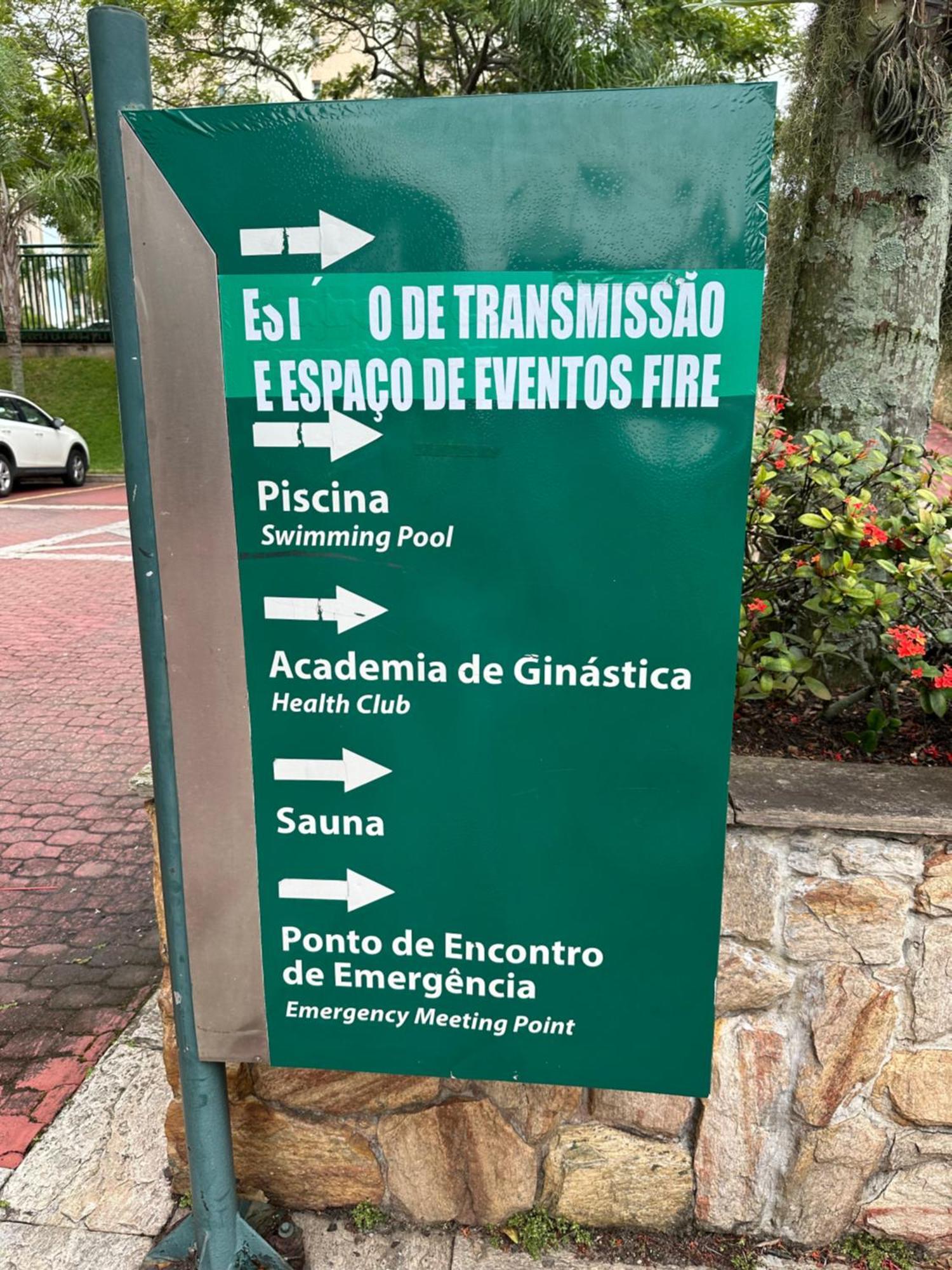 Flat Com Vista Panoramica -15- Na Barra Da Tijuca - Estacionamento Gratuito - Frigobar - Ar Condicionado - Piscina - Academia - Balsa Para Praia Gratis - Varanda - Vista Parcial Mar E Lagoa 里约热内卢 外观 照片